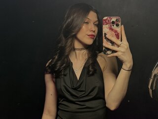 Livejasmine ass IrisDavenport